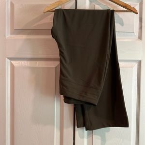 Boston Proper Travel Pant Green Medium